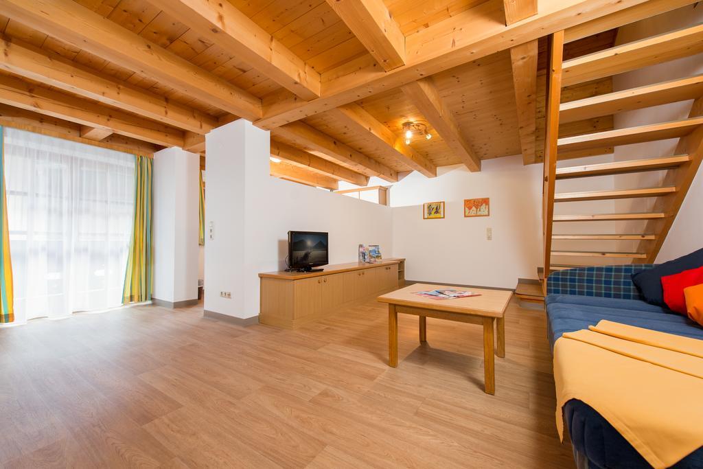 Haus Stablerkraemer Maria Alm am Steinernen Meer Szoba fotó